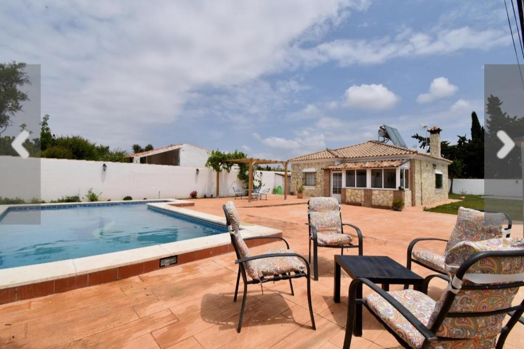 Chalet Villa Caulina Chiclana de la Frontera Exterior photo